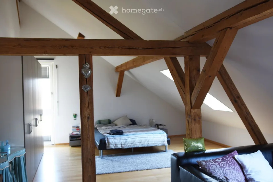 Wohnen wie im Einfamilienhaus - Platz, Charme und Komfort