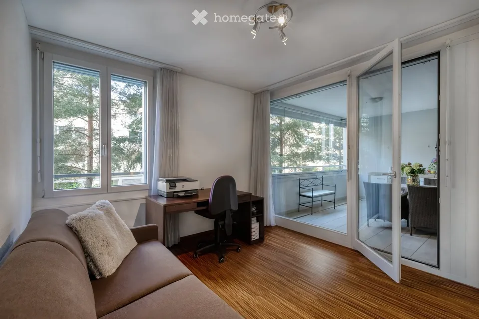 Appartement spacieux 3.5 pièces dans le parc résidentiel calme Feldhof à Zug