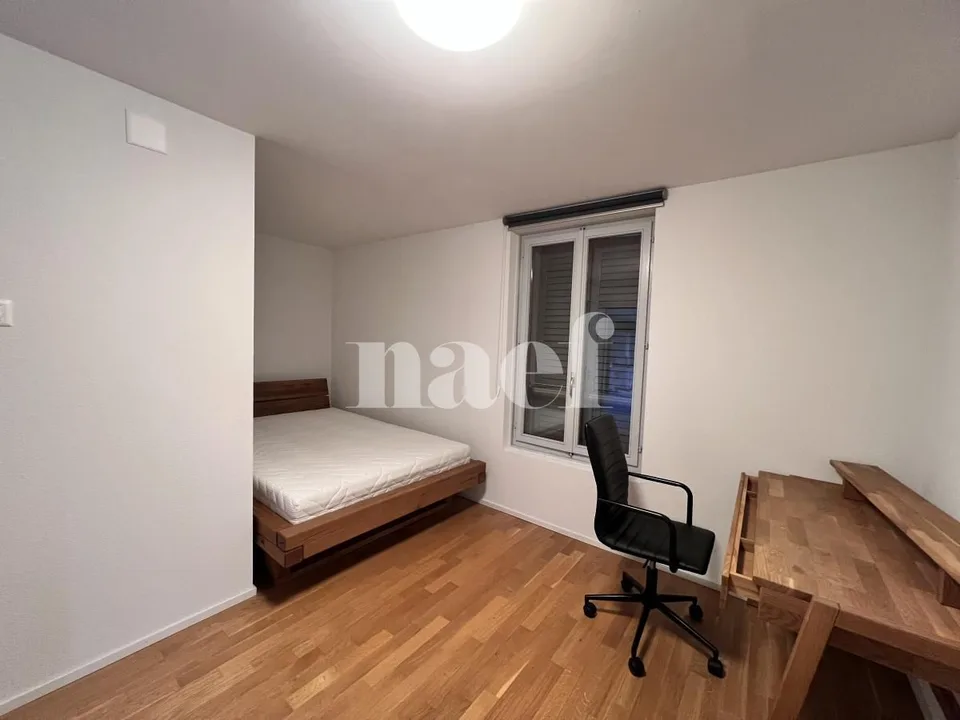 Furnished room in the center of Bulle!