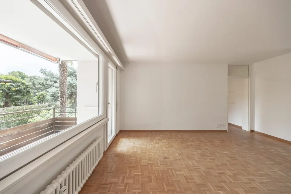Appartement 4.5 pièces dans le vert avec piscine