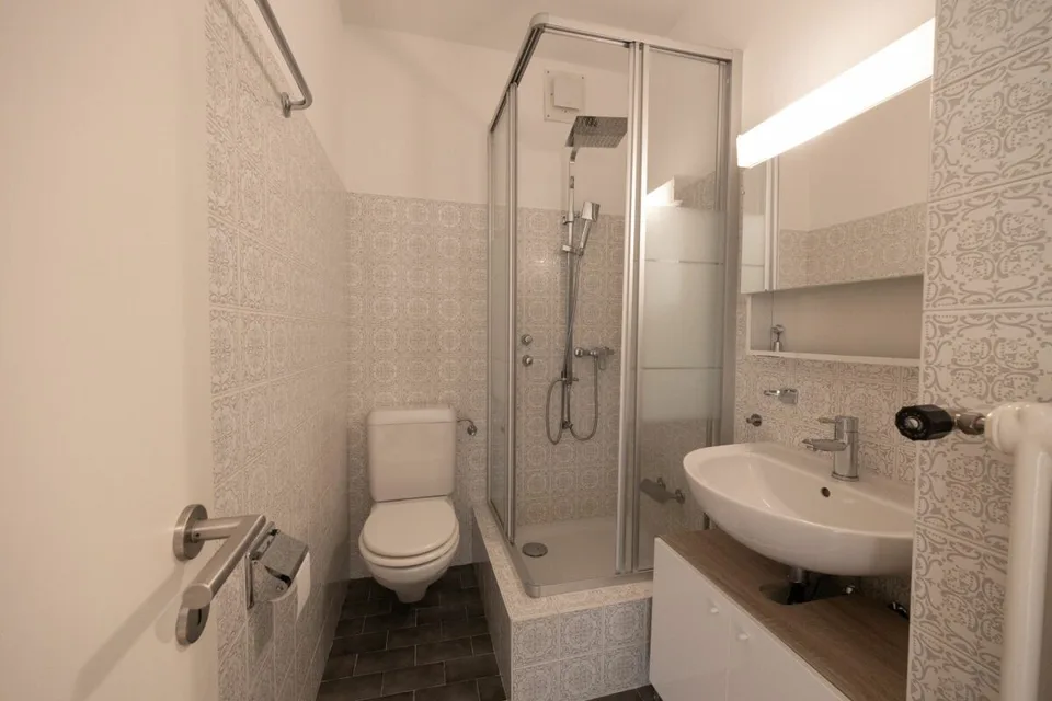 Appartamento 4.5 locali nel verde con piscina – foto 16 di 23