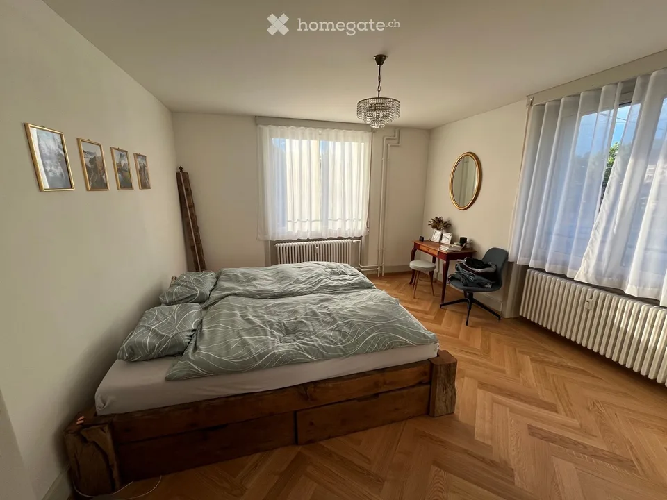 2.5-Room Apartment Renovated Old Building