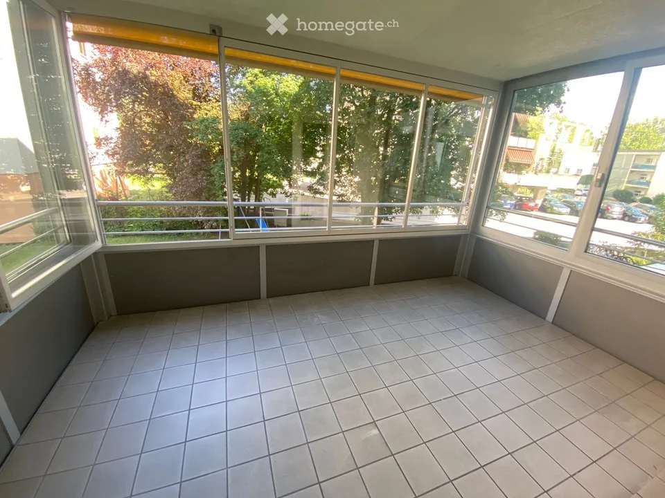 4.0 bedroom apartments with glazed balcony