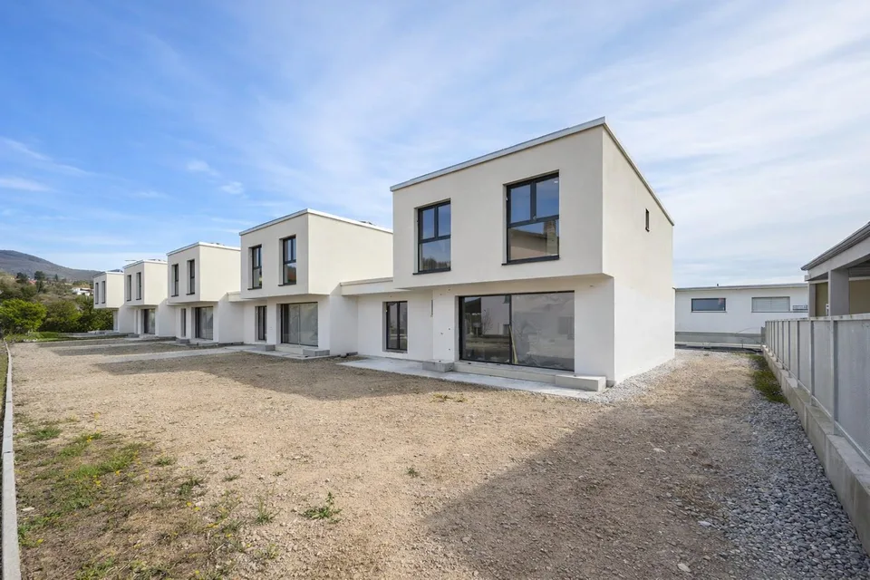 Nuova casa a misura di famiglia a Stabio