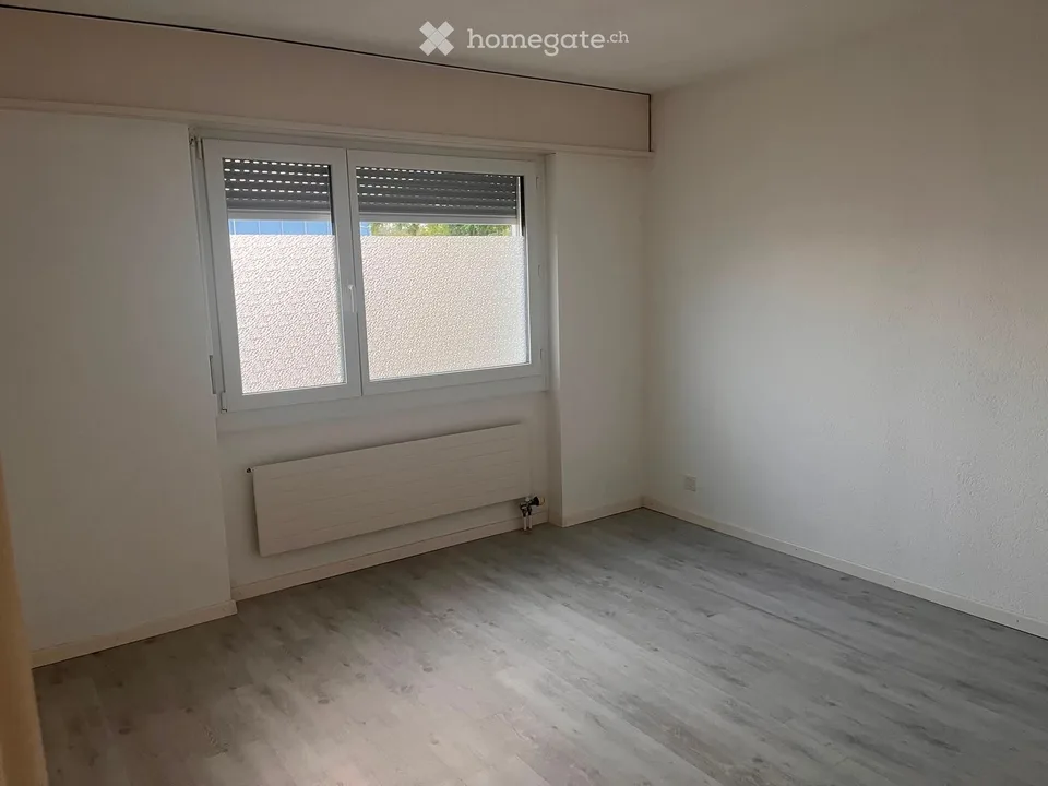 Gemütliche 2.5-Zimmer-Wohnung in Dotzigen – ruhige Lage, sofort verfügbar
