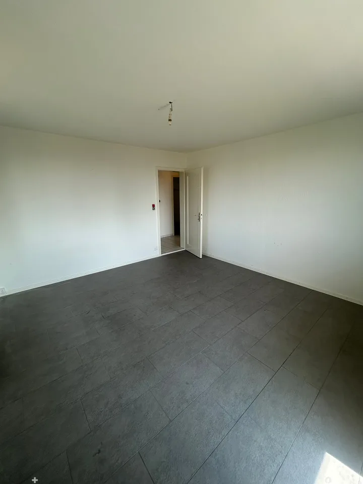 Bel appartement de 3 pièces dans quartier calme à Bienne