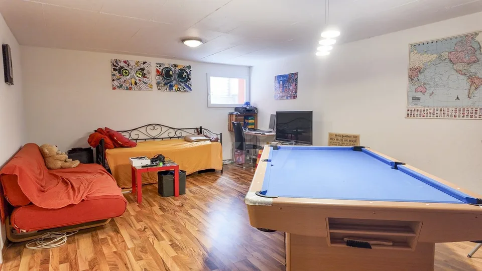 Charmanter Familienbungalow mit Pool – Foto 10 von 13