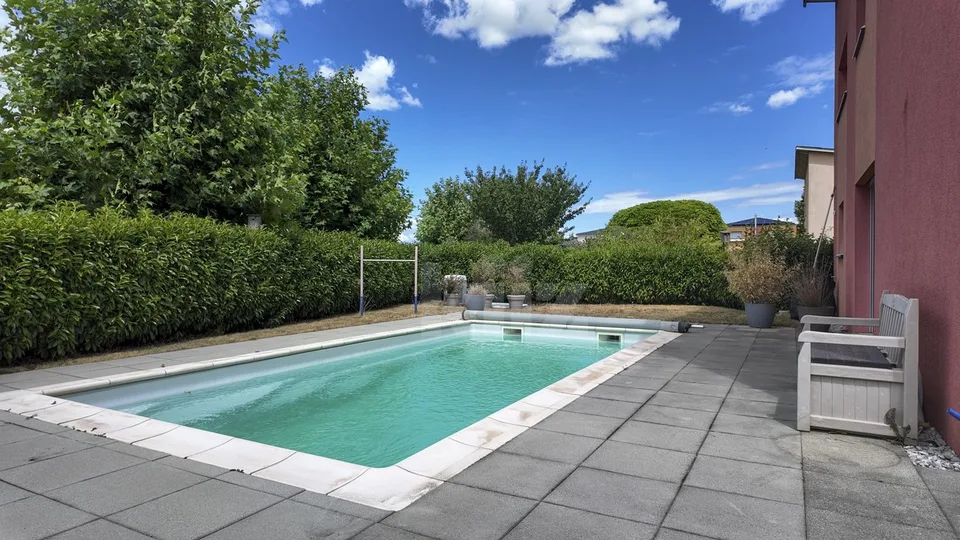 Charmanter Familienbungalow mit Pool – Foto 11 von 13