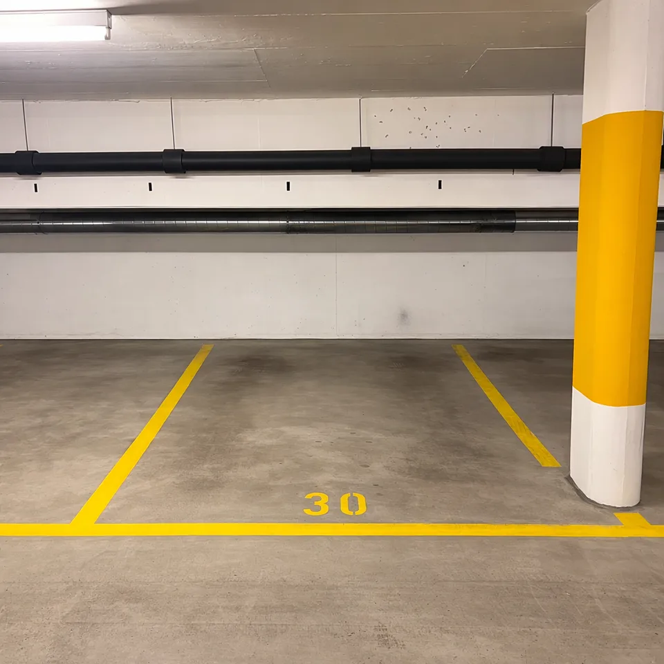 Parcheggi a Bergdietikon