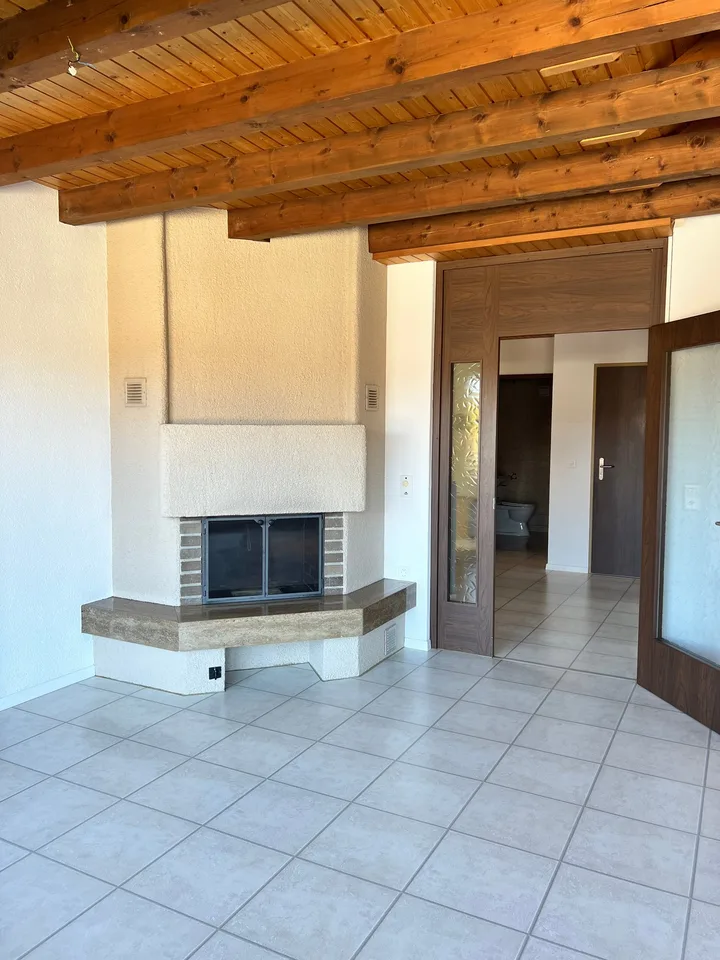 Charming 4-room maisonette apartment in Wichtrach