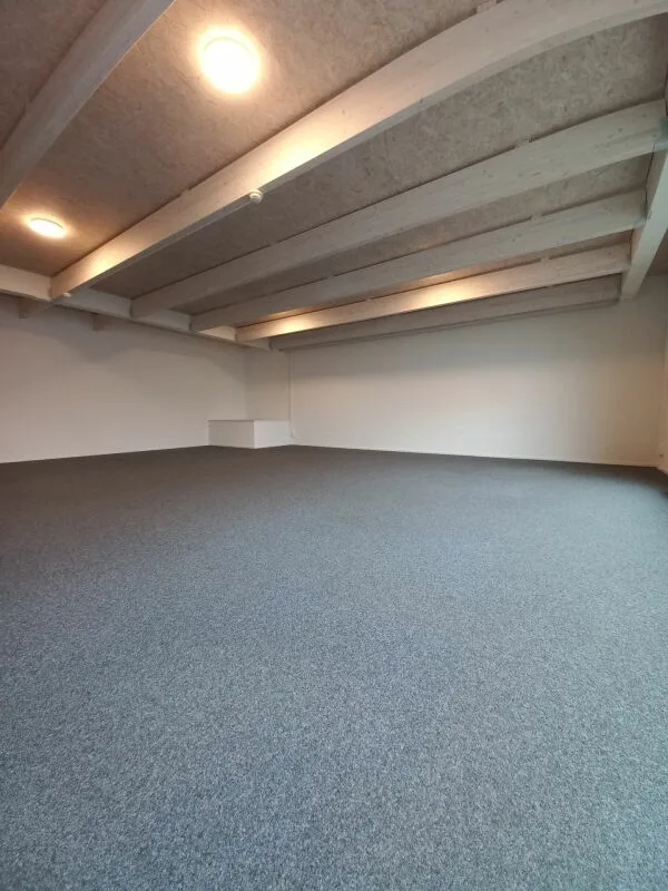 Espace de bureau attractif à louer – photo 7 sur 10