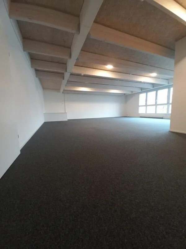 Attractive office space for rent