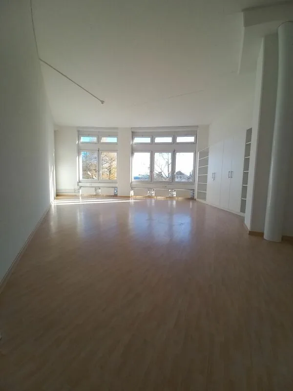 Gewerbe-/ Büroräumlichkeiten auf 2 Etagen – Foto 8 von 16