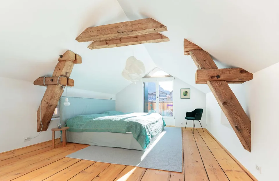 Historisches Zuhause mit Alpencharme - 170 m² Wohntraum nahe Chur – Foto 11 von 14
