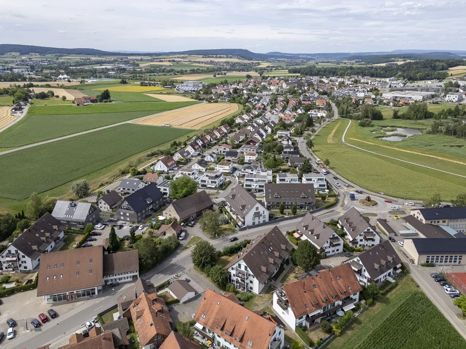 grosszügige Wohnung mit Bastelraum und Einstellplatz