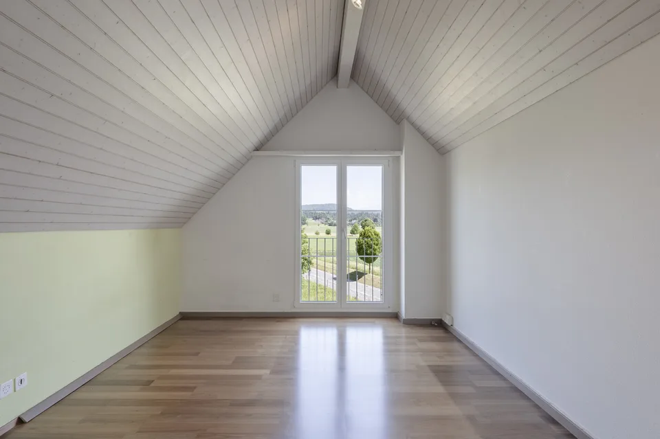 grosszügig Wohnen: Maisonettewohnung mit Blick ins Grüne – Foto 10 von 13