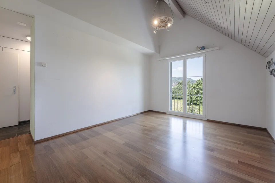 Habitation spacieuse : appartement maisonnette avec vue sur le vert