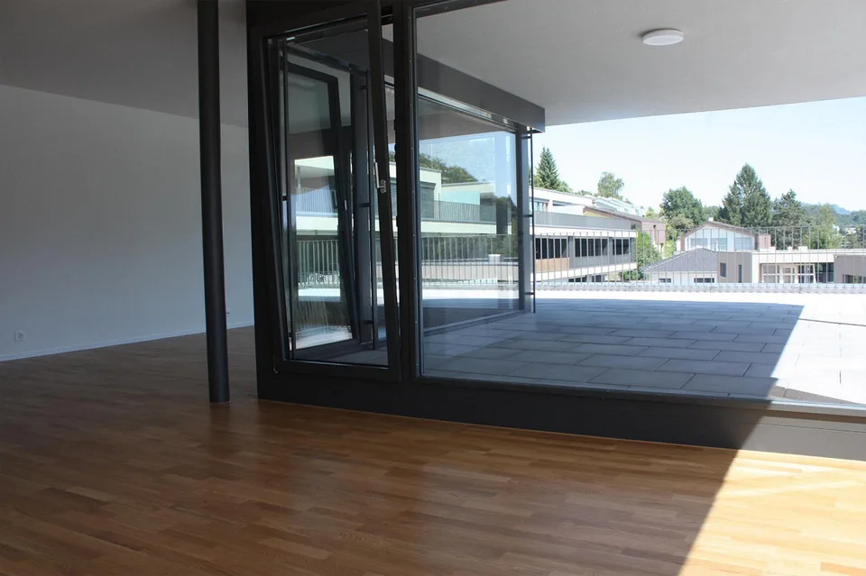 Appartamento mansardato moderno 2.5 locali a Herrenschwanden