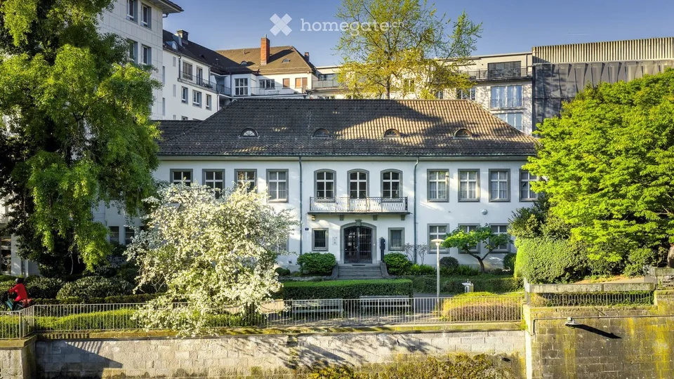 Bürofläche am Schanzengraben mit Sicht auf den alten botanischen Garten