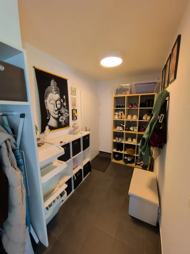 À louer ! un spacieux appartement de  2 pièces 1/2, avec place de parc comprise, à Sion