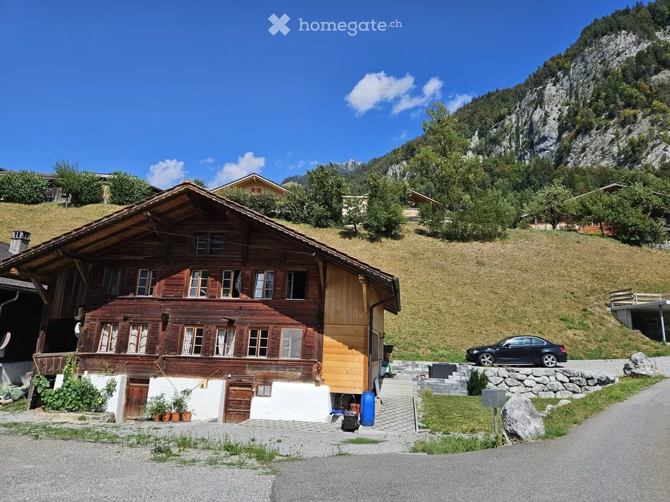 5-Zimmer Wohnung/Haus mit Aussensitzplatz