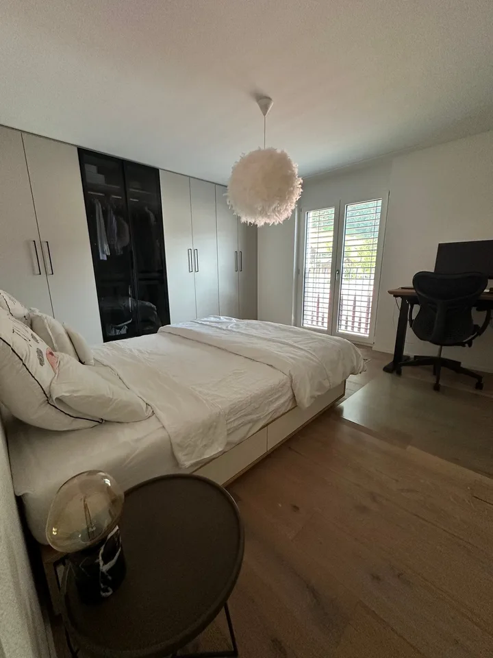 2½ ZI-WOHNUNG IN GERSAU (SZ), MÖBLIERT, TEMPORÄR