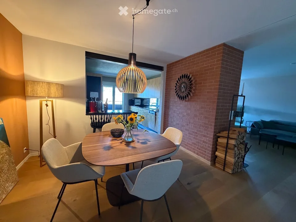 Appartamento affascinante in una casa a schiera a Gwatt (Thun) – Disponibile immediatamente!
