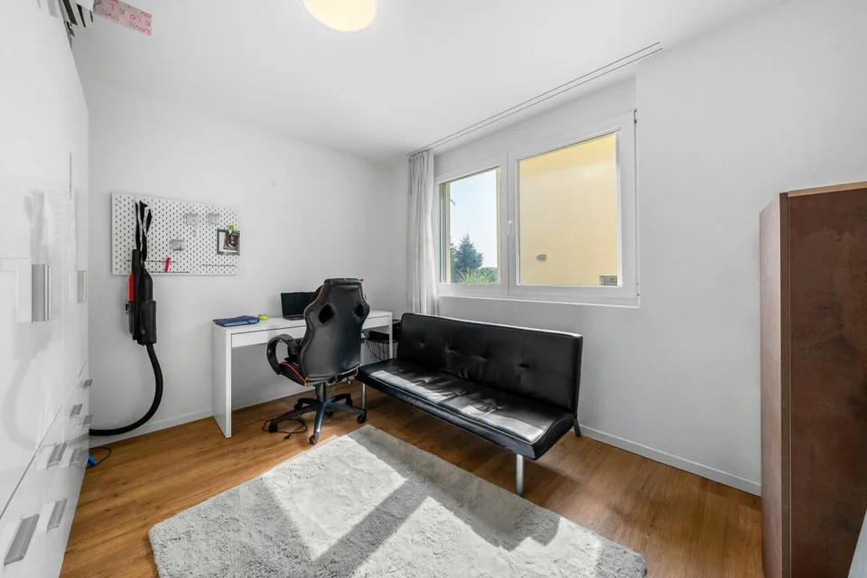 Casa a schiera di 6,5 vani con appartamento di 3,5 vani separato al piano superiore