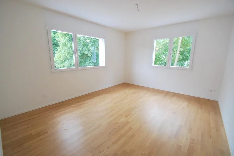 Quiet location, very beautiful apartment, just right...