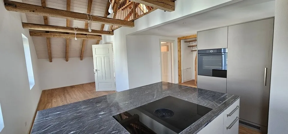 First-time rental; Charming maisonette apartment with spacious terrace