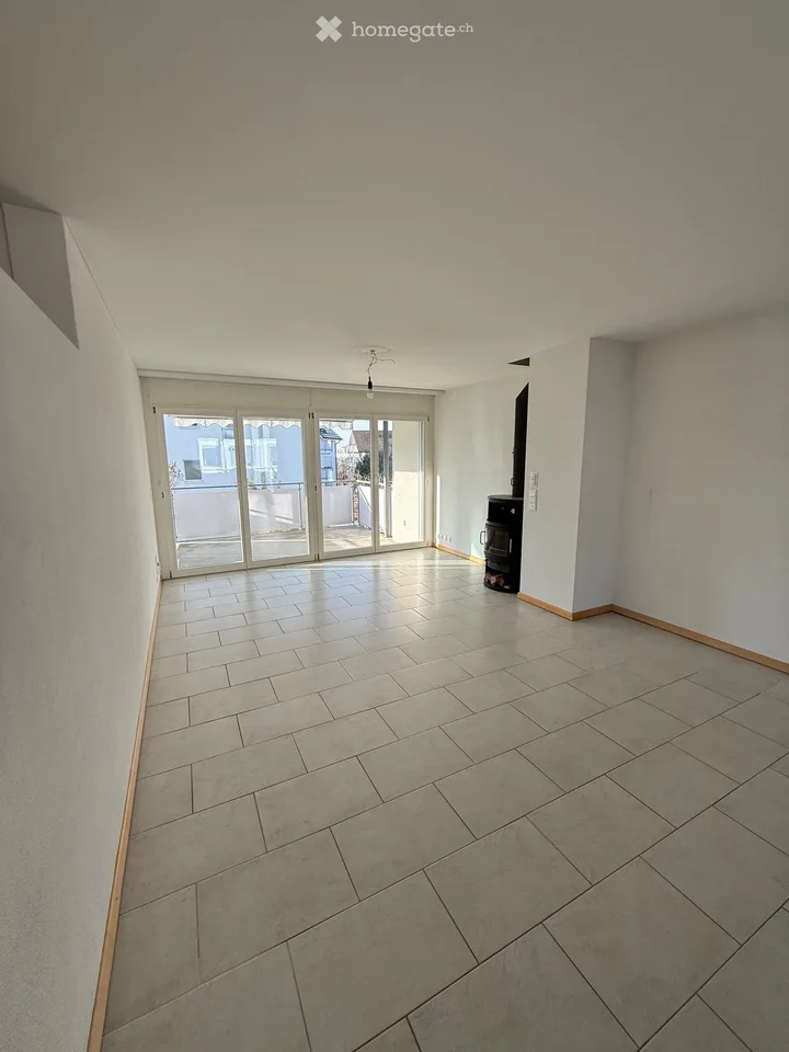 Appartement moderne 4,5 pièces avec salle de loisirs supplémentaire