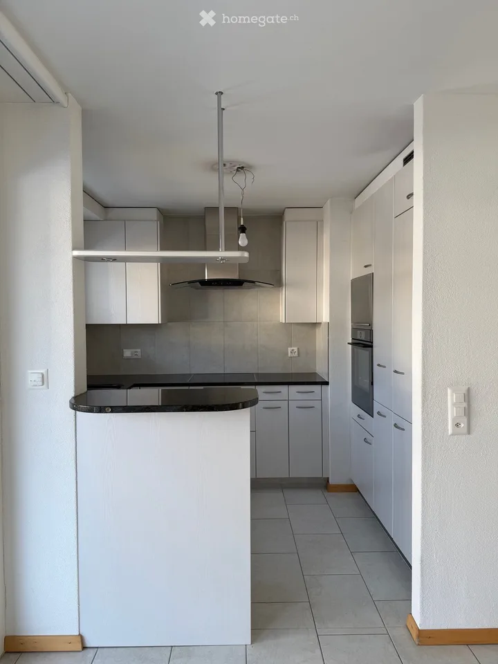 Appartement moderne 4,5 pièces avec salle de loisirs supplémentaire