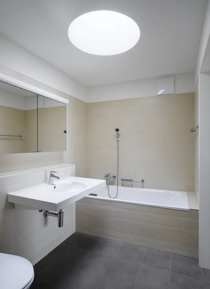 Habitation spacieuse avec deux loggias