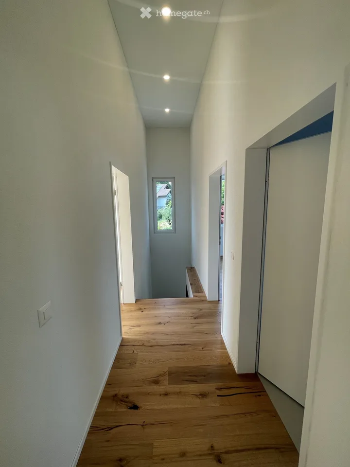 Appartamento maisonette moderno 5.5 locali a Schöftland – Costruzione nuova 2025