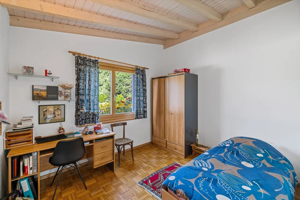 Villa von Ausnahme mit Panoramablick & zeitgenössischer Eleganz – Foto 9 von 11