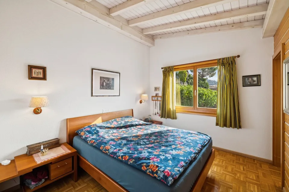 Villa von Ausnahme mit Panoramablick & zeitgenössischer Eleganz – Foto 7 von 11