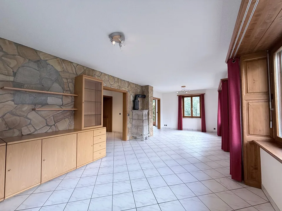 Magnifique maison villageoise avec grand jardin au cœur d'Orsières