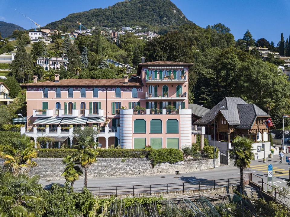 Ca' Rossa | Elegante 3,5 locali affacciato sull'intero Golfo di Lugano