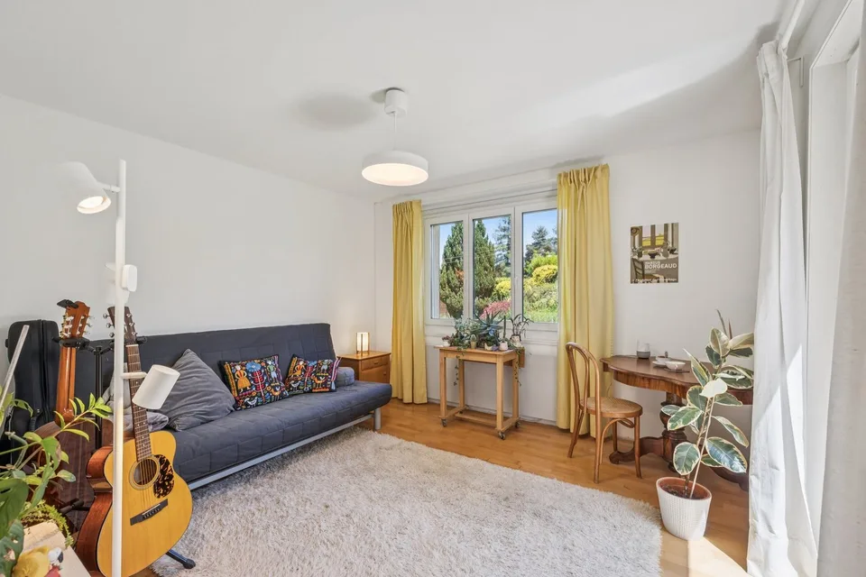Maison familiale avec piscine et appartement indépendant