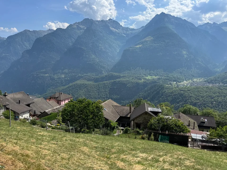 Bauland in ruhiger Lage von Anzonico – 1'188 m² mit schöner Aussicht