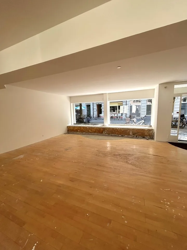 Shop space in the heart of Niederdorf Zurich
