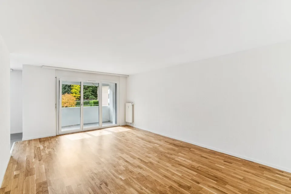 Minergie Building | Renovated Apartment with Free Caution