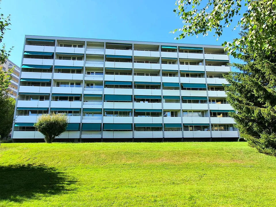 Dans quartier calme avec verdure