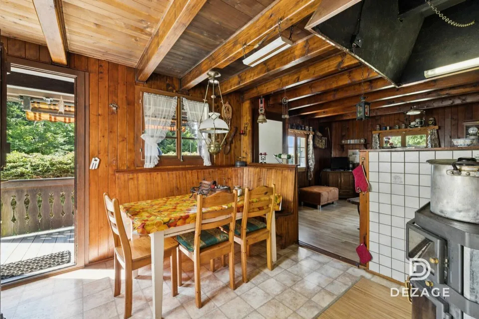35 minutes from Vevey: Charming holiday chalet in an idyllic setting