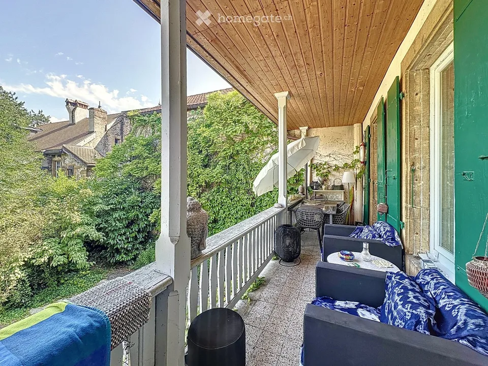 Apartment with character in the center of St-Blaise village