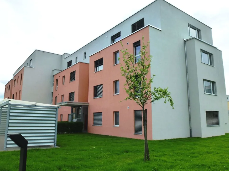 Schöne helle Sitzplatz Wohnung
