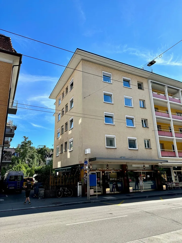 Charmante 1-Zimmerwohnung an der Aemtlerstrasse 18