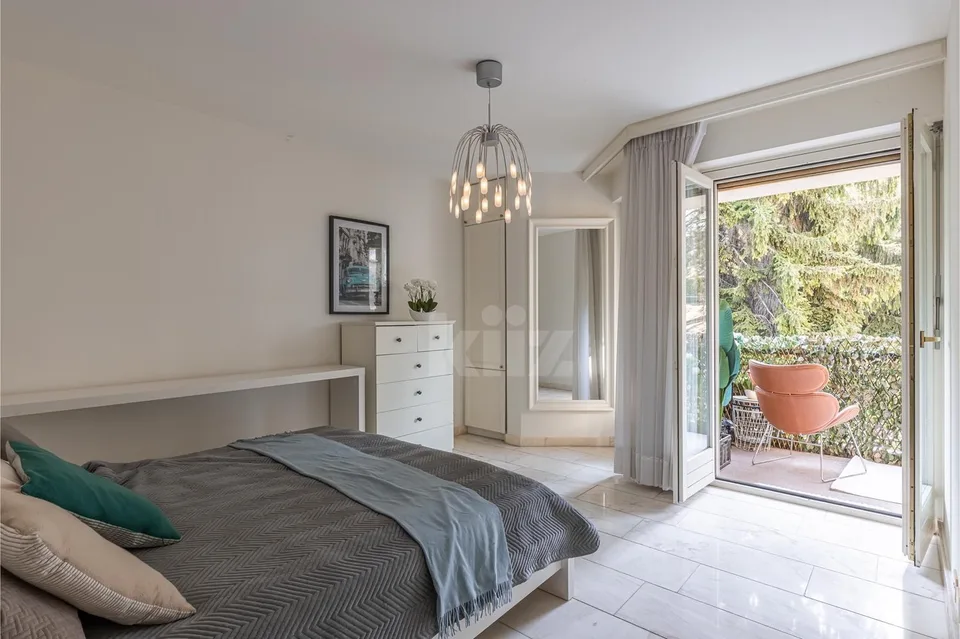 Schönes Apartment direkt am Seeufer mit Zugang zum Strand – Foto 6 von 13
