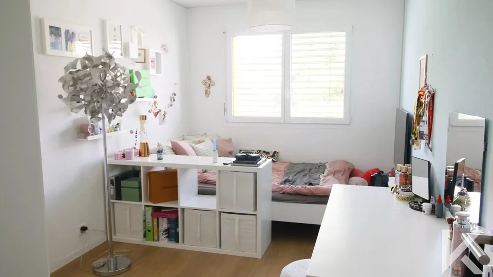 Geräumige 4.5-Zimmer-Wohnung – Foto 7 von 9