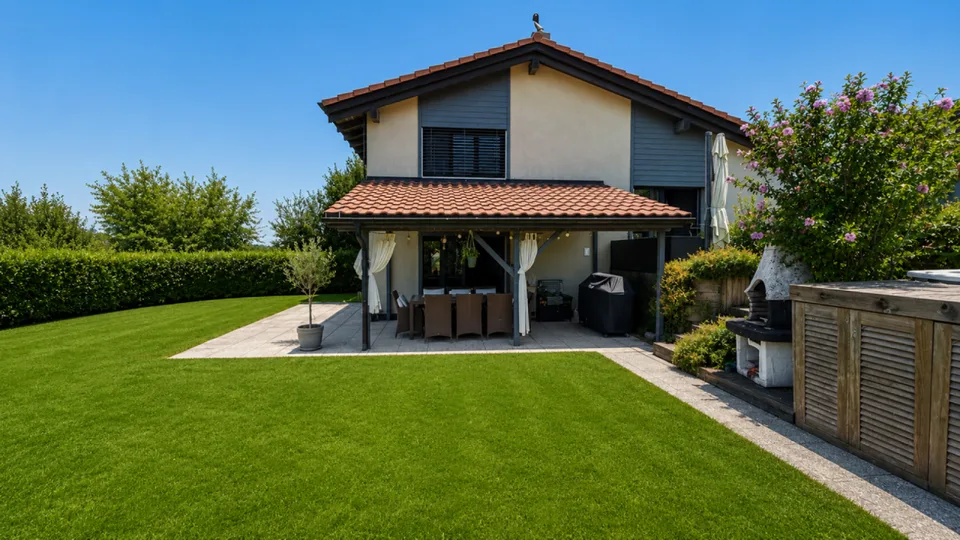 Schöne individuelle Villa mit 5,5 Zimmern in Yvonand mit Pool und großem Garten – Foto 6 von 30